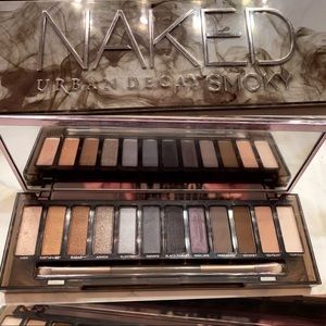Urban Decay SMOKY Eyeshadow Palette